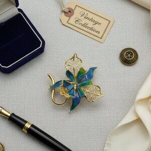 Vintage Inspired Enamel Flower Brooch - Elegant Gold Tone Accent